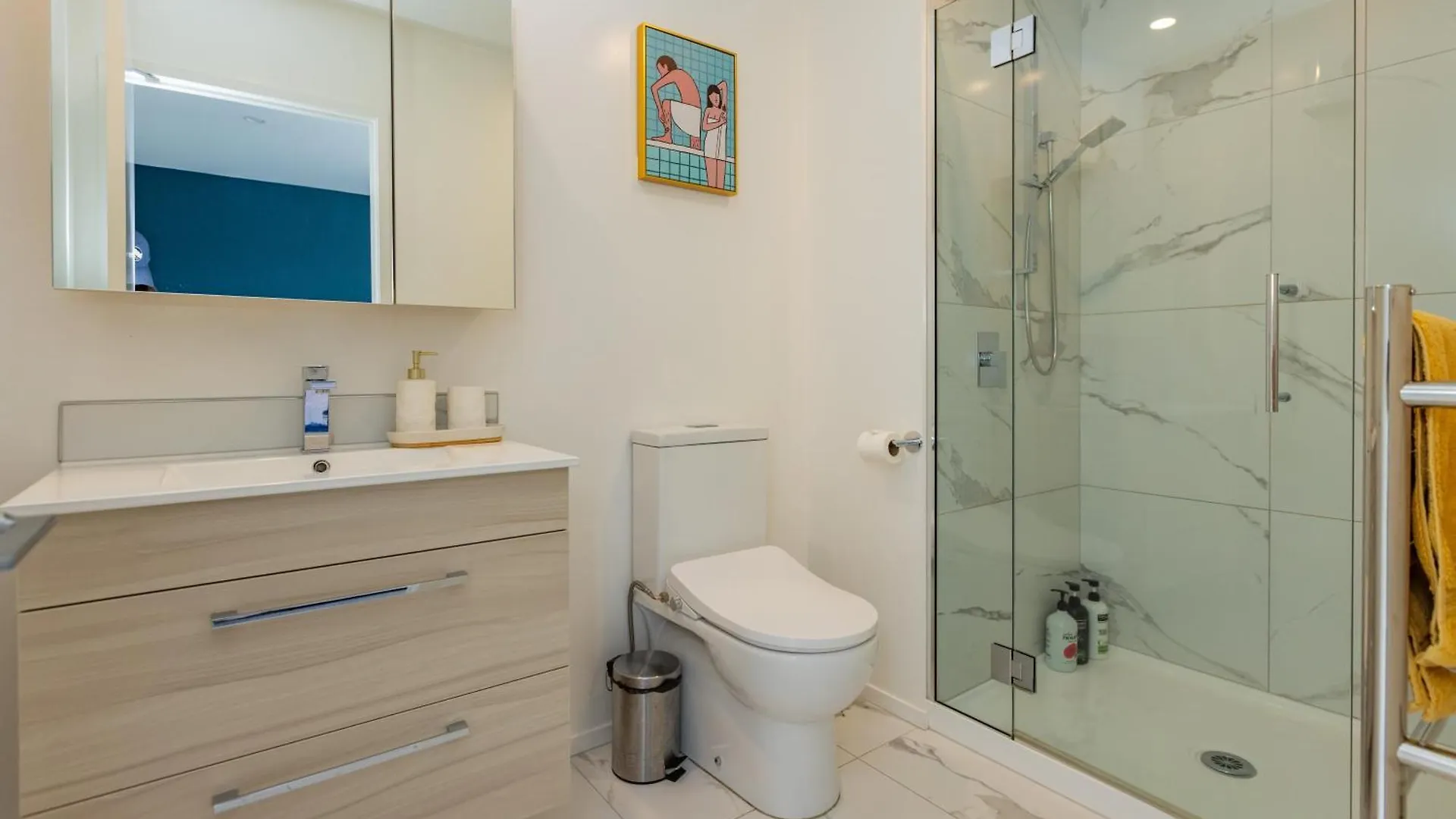 Stylish And Comfort In Cbd Christchurch New Zealand